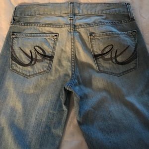 Women jeans